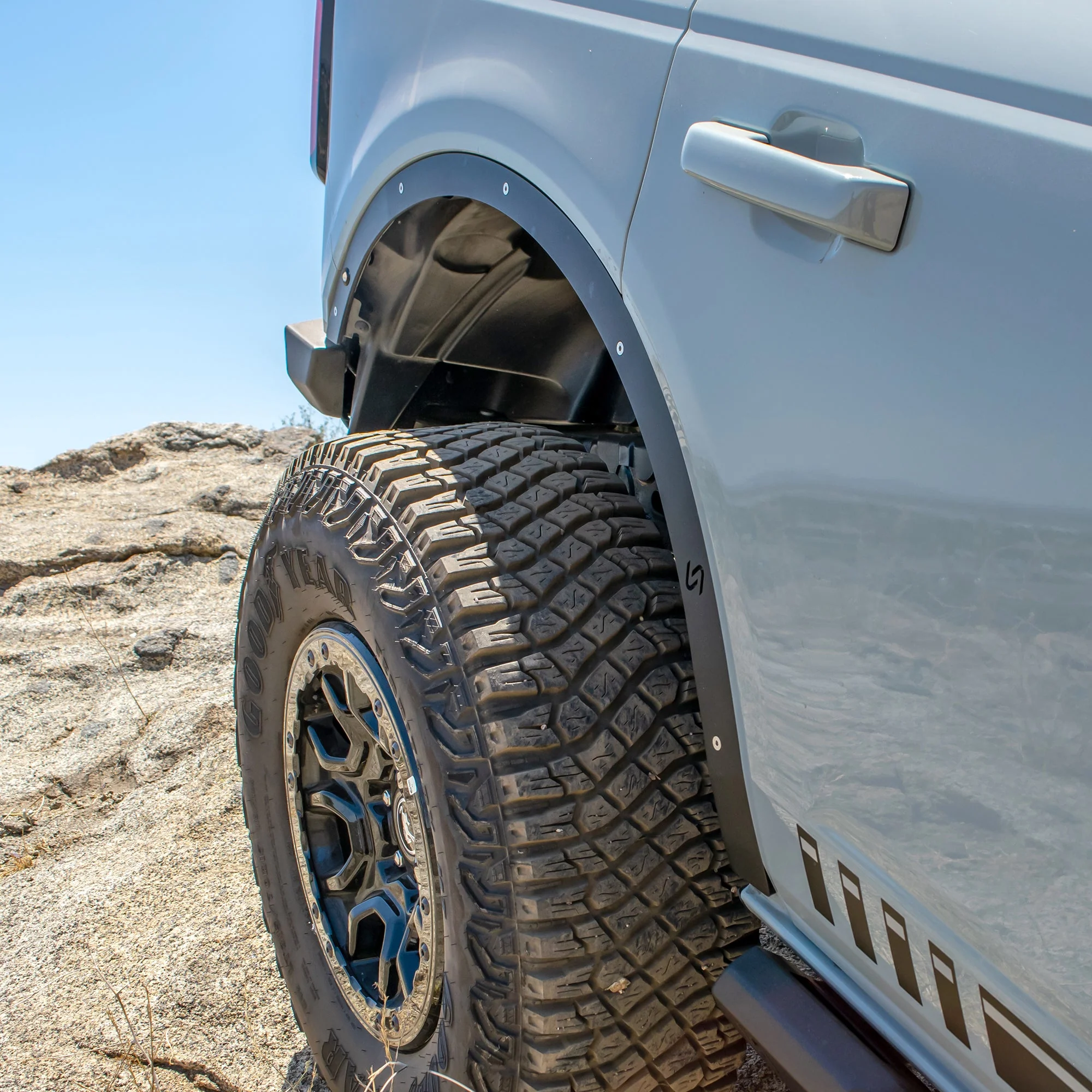 Turn Offroad  - 2021+ Bronco Fender Delete w/ Lights - Image 3