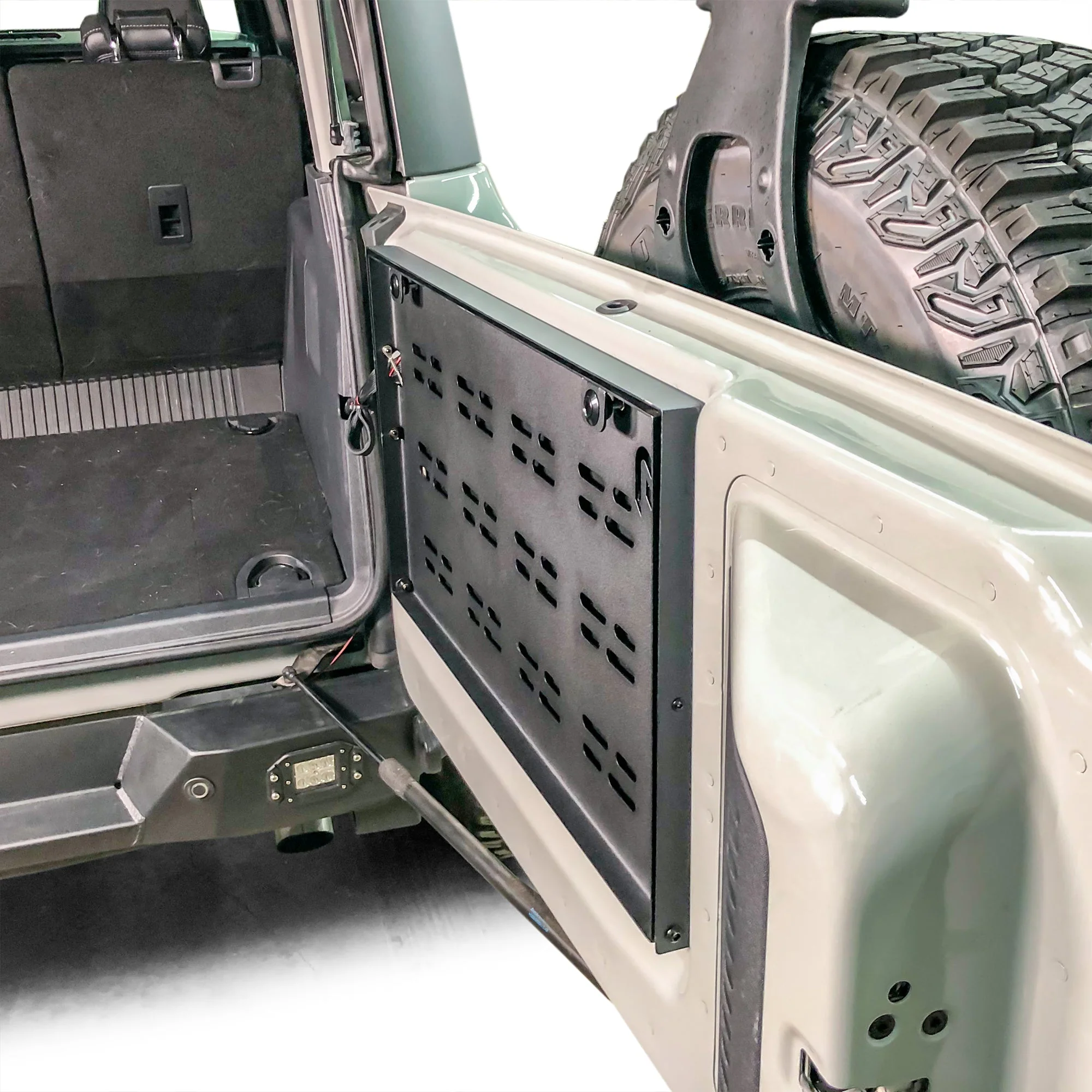 Turn Offroad  - 2021+ Ford Bronco Fold-Out Trail Table - Image 3