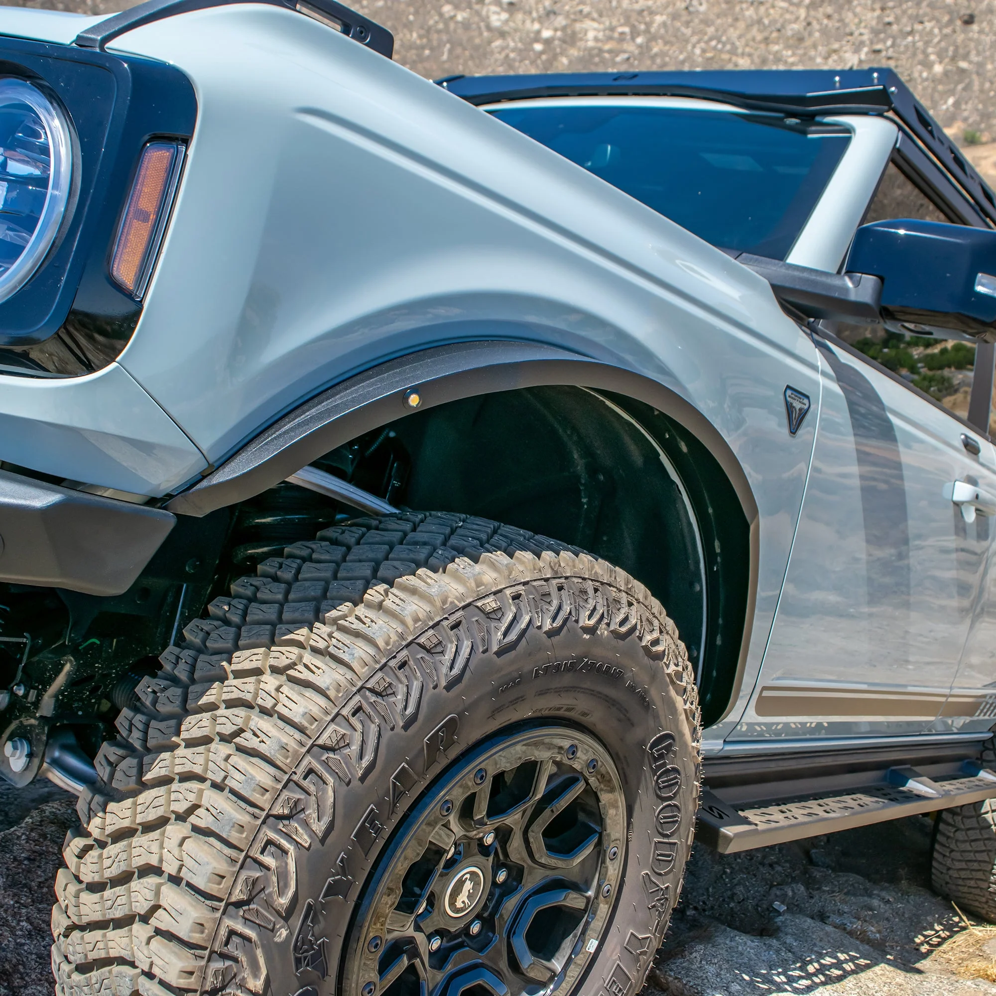 Turn Offroad - 2021+ Ford Bronco Steel Fender Flares Kit w/ Marker Lights - Image 9