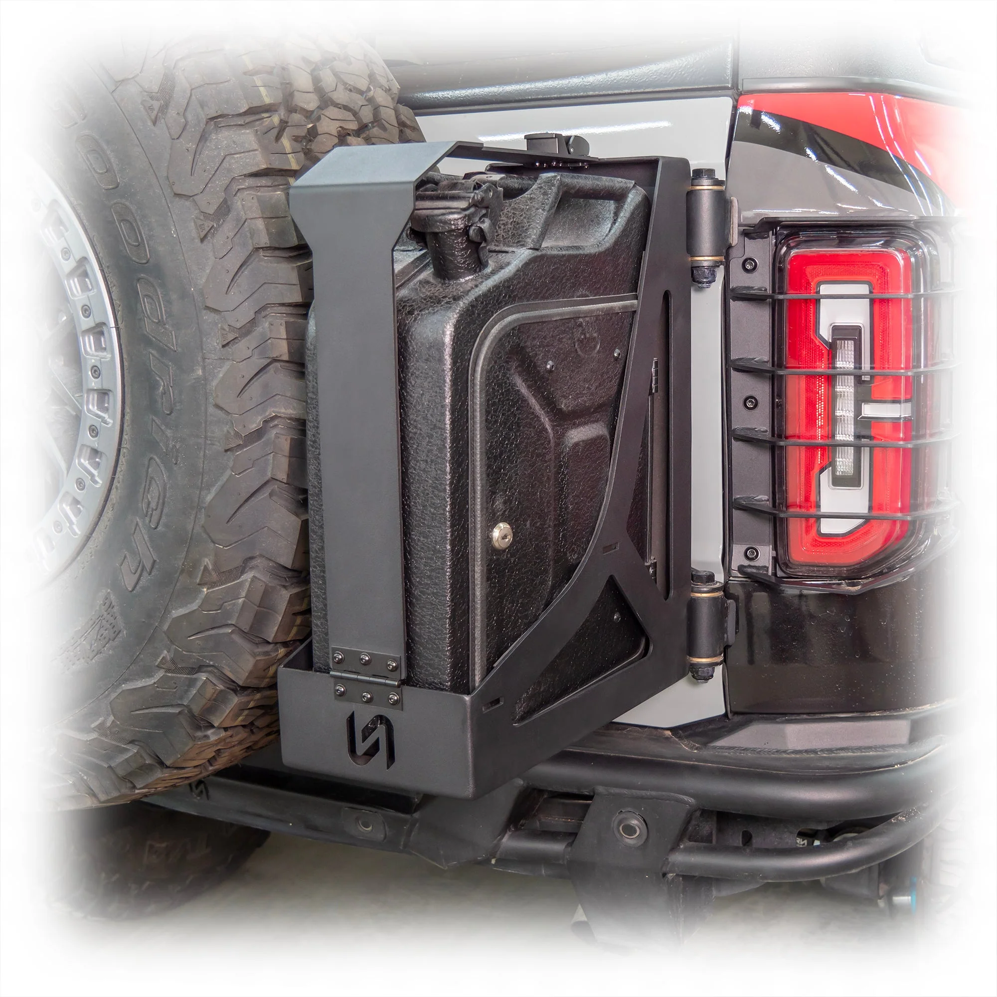 Turn Offroad  - 2021+ Ford Bronco Tailgate Jerry Can Mount - Image 5